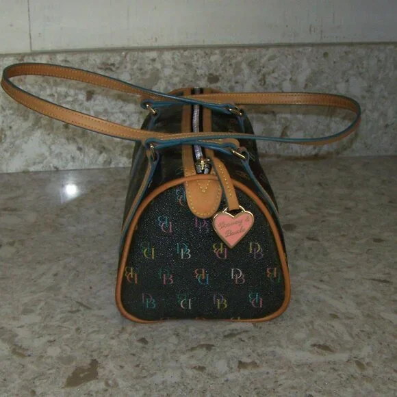 Dooney & Bourke VTG DB Monogram Barrel Bag - Picture 4 of 13